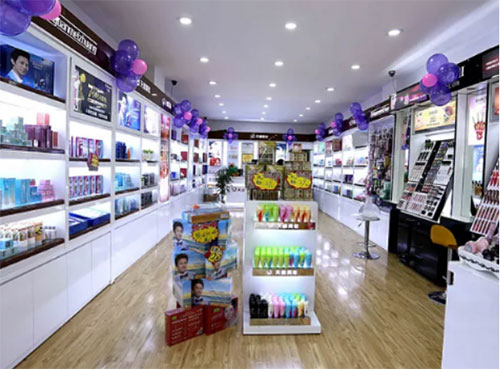 如何經(jīng)營好一家化妝品店？