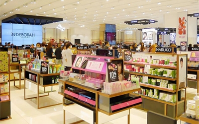 新手怎么開化妝品實(shí)體店？